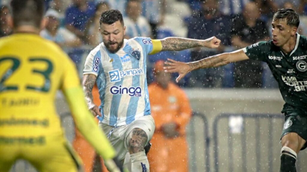 Rossi-Paysandu-Goias-Silvio-GArrido