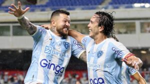 Rossi e Nicolas vivendo bom momento no Paysandu (Foto: Jorge Luís Totti)