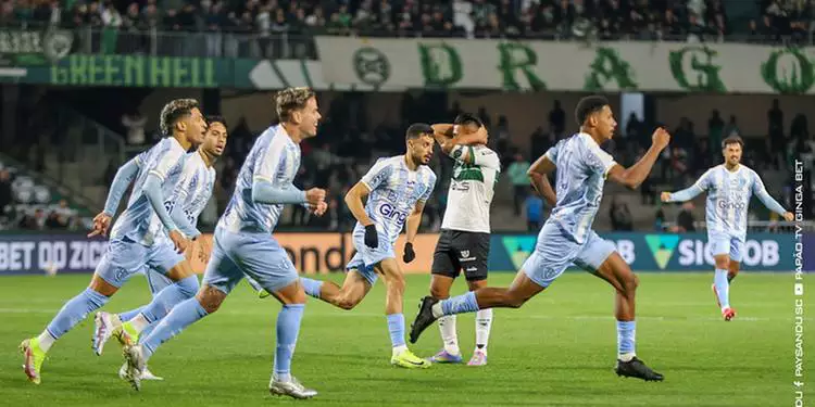 Coritiba-x-Paysandu