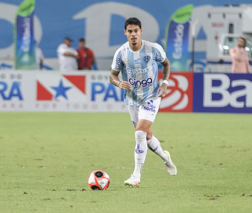 luan-freitas-um-dos-principais-jogadores-da-defesa-do-paysandu-cmu1tkso