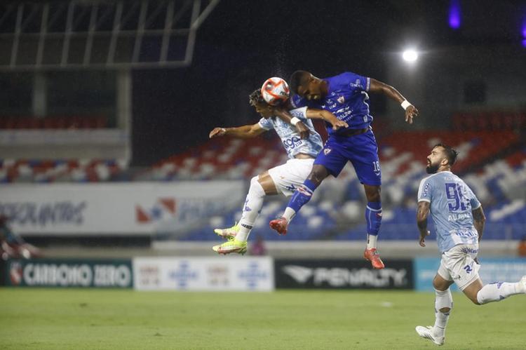 Paysandu-x-Aguia